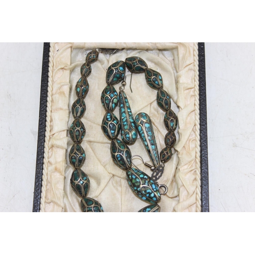 1256 - A vintage white metal and turquoise set necklace and earring set, unmarked, in antique box