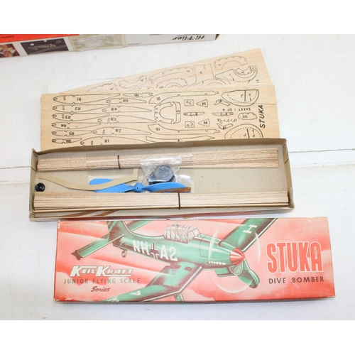 1543 - 9 assorted vintage plane model kits, Keil Kraft, Airedale, Hi-Flier & Performance Kits