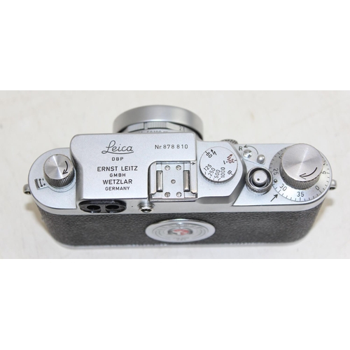 726 - Leica DBP Ernst Leitz GMBR Wetzlar Germany camera, with Elmar f=5cm 1:2.8 lens with lens cap, in ori... 