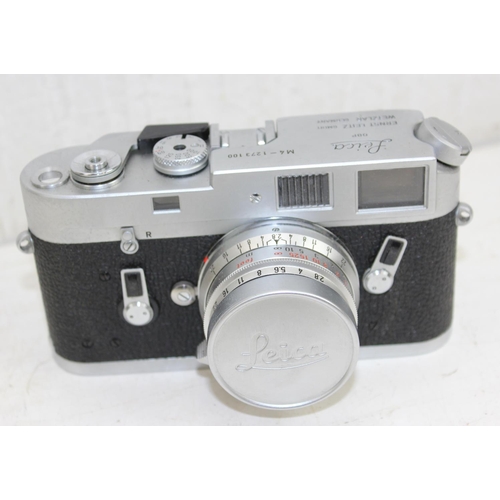 729 - Leica DBP M4-1273100 Ernst Leitz GMBH Wetzlar Germany camera, with Summaron 1:2.8/35 lens and origin... 