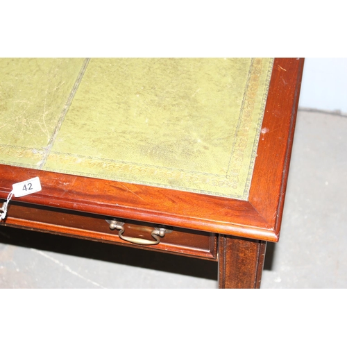 42 - A 20th century large 2 drawer mahogany effect library table with tooled leather top