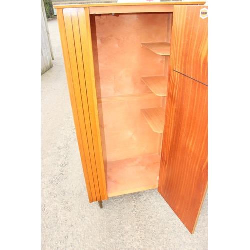 102 - A retro Lebus small wardrobe with shelves