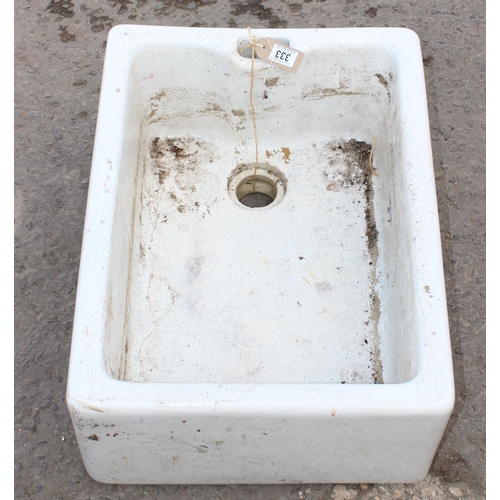 333 - Belfast sink
