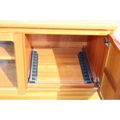 121 - A retro Parker Knoll Teak 5414 TV cabinet