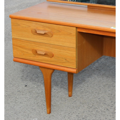 124 - Retro Austinsuite dressing table with mirror