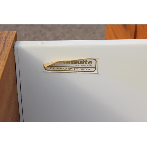 125 - Austinsuite - A pair of retro 3 drawer bedside cabinets