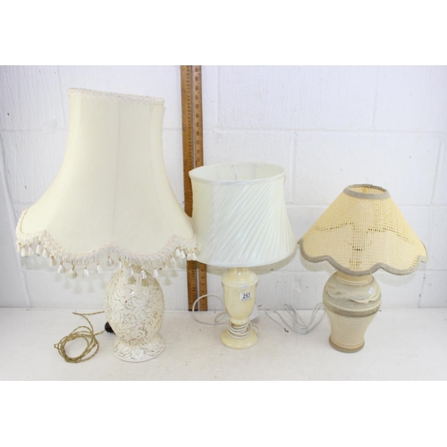 253 - 3 table lamps and shades etc