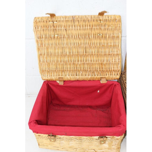 284 - 2 wicker baskets
