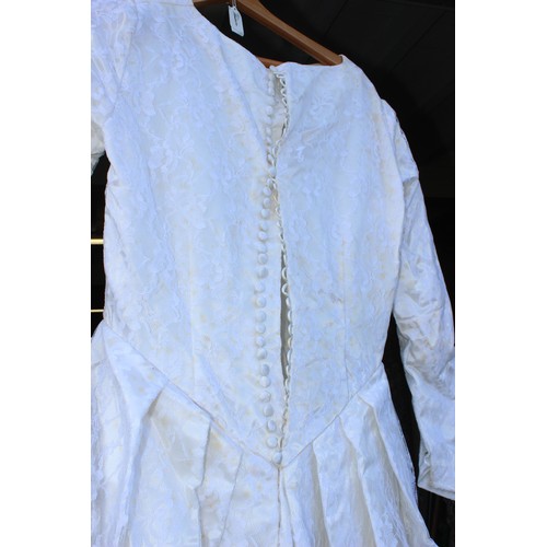 184 - Vintage boxed wedding dress together with a christening gown with a Lavalette ltd of Oxford label to... 