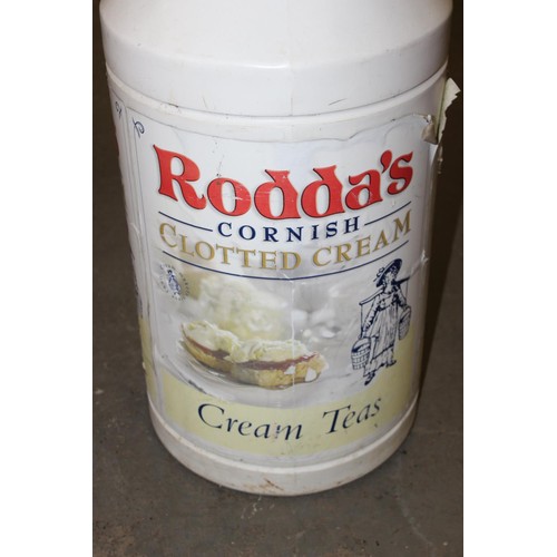 381 - A large Rodda's Clotted Cream shop advertising piece formed as a milk churn