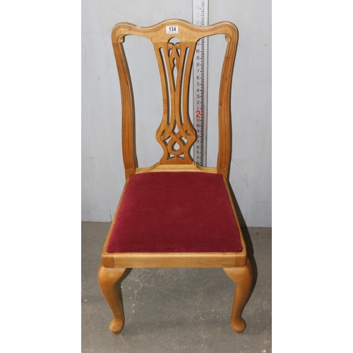 134A - 4 pine or beech Chippendale style chairs