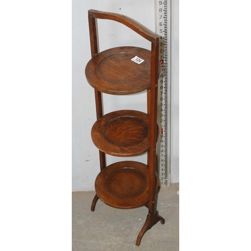 124 - Vintage folding oak cake stand