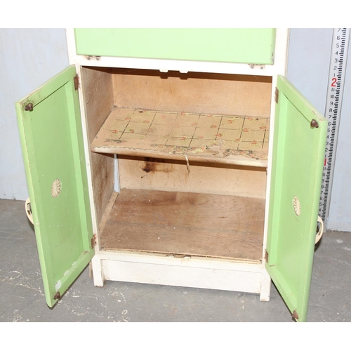 18 - A vintage 1950's kitchen larder cabinet with green painted details