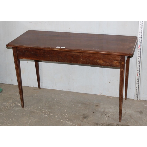 26 - A small 19th century Mahogany side table