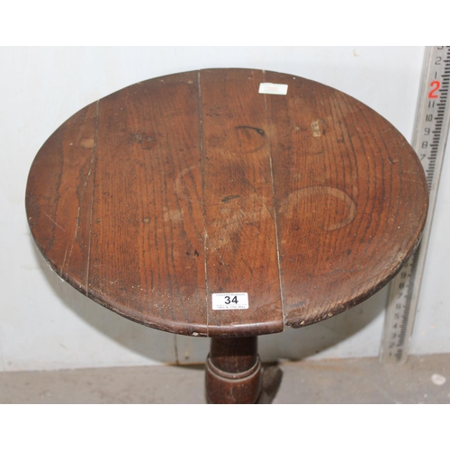 34 - Georgian oak tilt-top table with pedestal tripod base