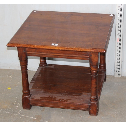 41 - Small vintage low Oak table