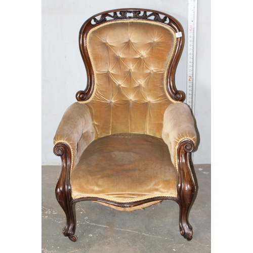 53 - Victorian mahogany framed button back chair with carved details