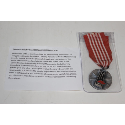 1008 - 3 assorted Eastern European medals to inc 50th Anniversary of the Communist Party of Czechoslovakia,... 