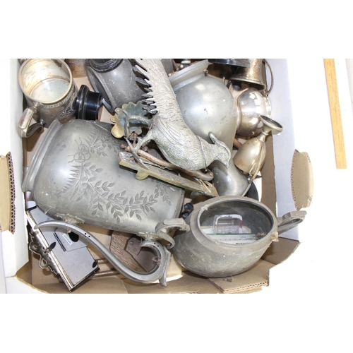 1710 - Box of mixed metalware to inc silver plated