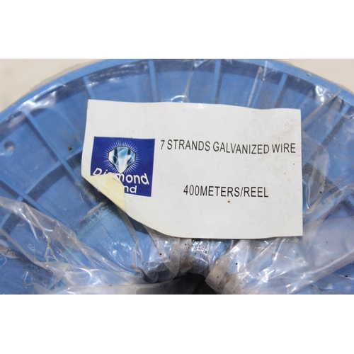 852 - 400m roll of galvanised straining wire