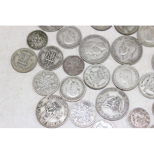 1323 - Qty of mixed UK silver and half silver coinage, approx 211.2g gross