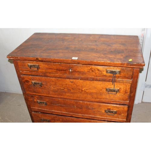 159 - 4 drawer chest of drawers