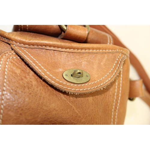 1635 - A genuine Mulberry leather bag