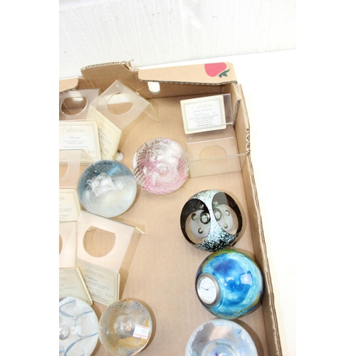 1737 - 18 assorted glass paperweights, mainly Caithness, some limited editions