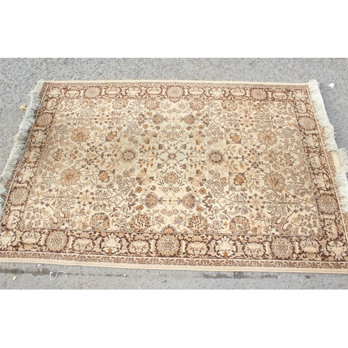 201 - Modern decorative rug of cream ground