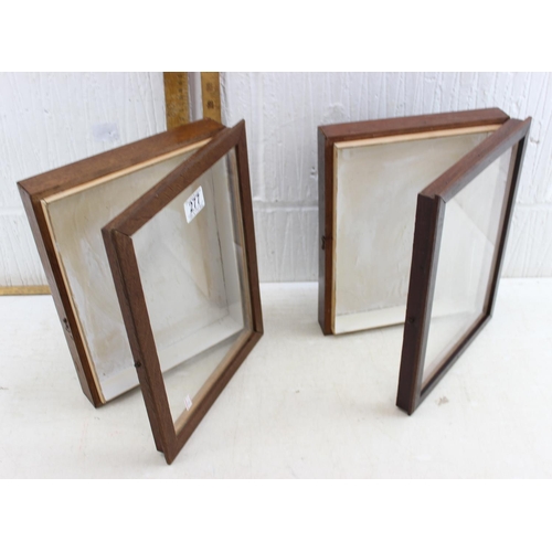 277 - 2 small vintage wooden glazed display cased, ideal for antiques fairs