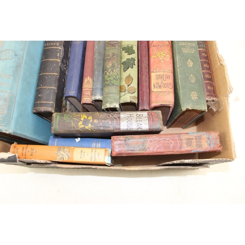 574 - Qty of assorted antique and later books, some leather bound