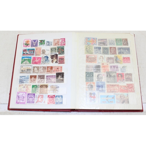 579 - 5 assorted stamp albums and contents