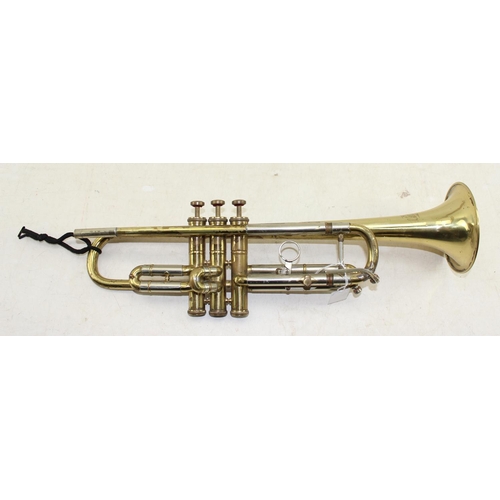 661 - Startone bugle, Champion Trumpet & a copper hunting horn (3)