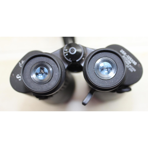 700 - A pair of Swallow 25x - 125 x 80 binoculars with associated tripod stand