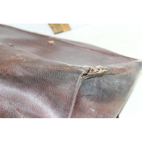 1783 - Vintage leather Gladstone bag