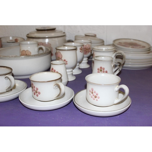 1786 - An extensive Retro Denby dinner service