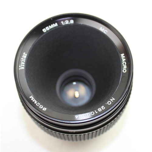 721 - 3 camera lenses to inc Vivitar 55mm 1:2.6 mc Macro, Helios 44 2/58 & Chinon 1:1.7 50mm lens (3)