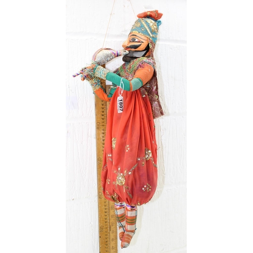 1807 - A 20th century Rajasthan musician puppet with hand painted details