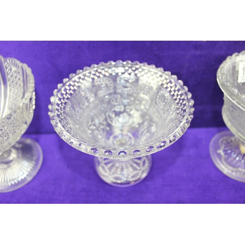 1828 - 10 assorted Victorian/ early 20th century moulded glass footed bowls