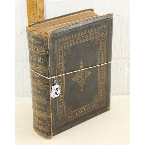 599 - A 19th century antique bible for restoration