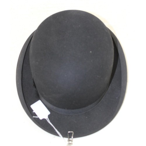 209 - A vintage Roseberry of Falkirk bowler hat, good large size