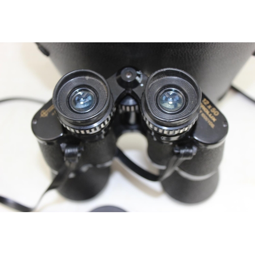 729 - Cased set of Carl Wetzlar Aerolux binoculars