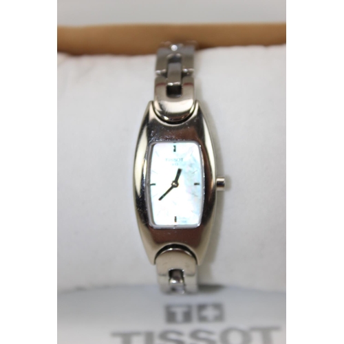 1440 - A boxed ladies Tissot G345 wristwatch