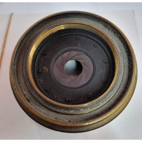 722 - An early 20th century wooden cased plate camera by W. Watson of High Holborn, London with Dallmeyer ... 