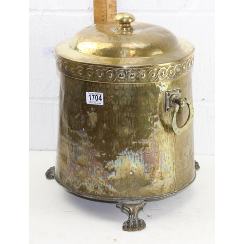 1704 - Vintage brass coal bucket with horseshoe handles