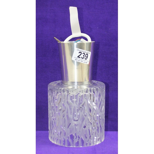 Lot 239       