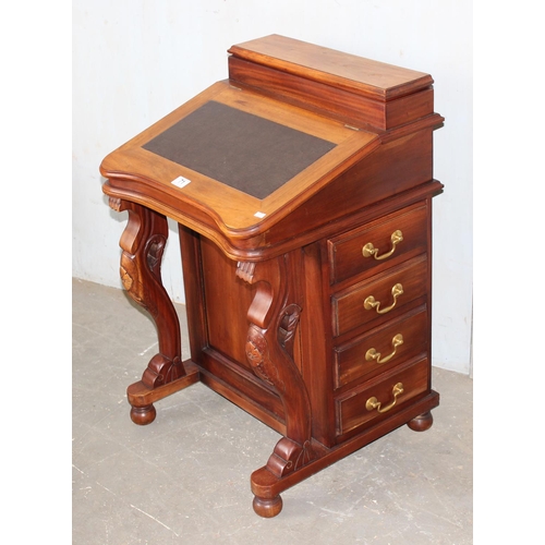 71 - 20th century Davenport desk