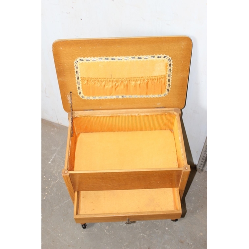 75 - Vintage wooden sewing box