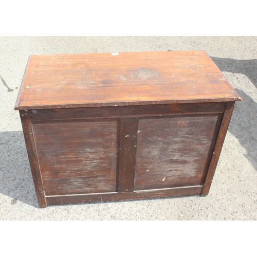 97 - Mahogany 2 over 2 chest of drawers