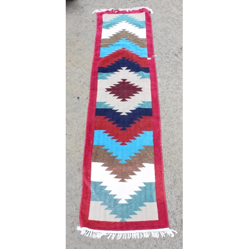 Lot 221       